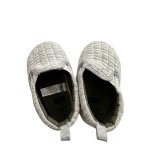 Carter’s canvas quilted crib shoes boys 18-24 months grey